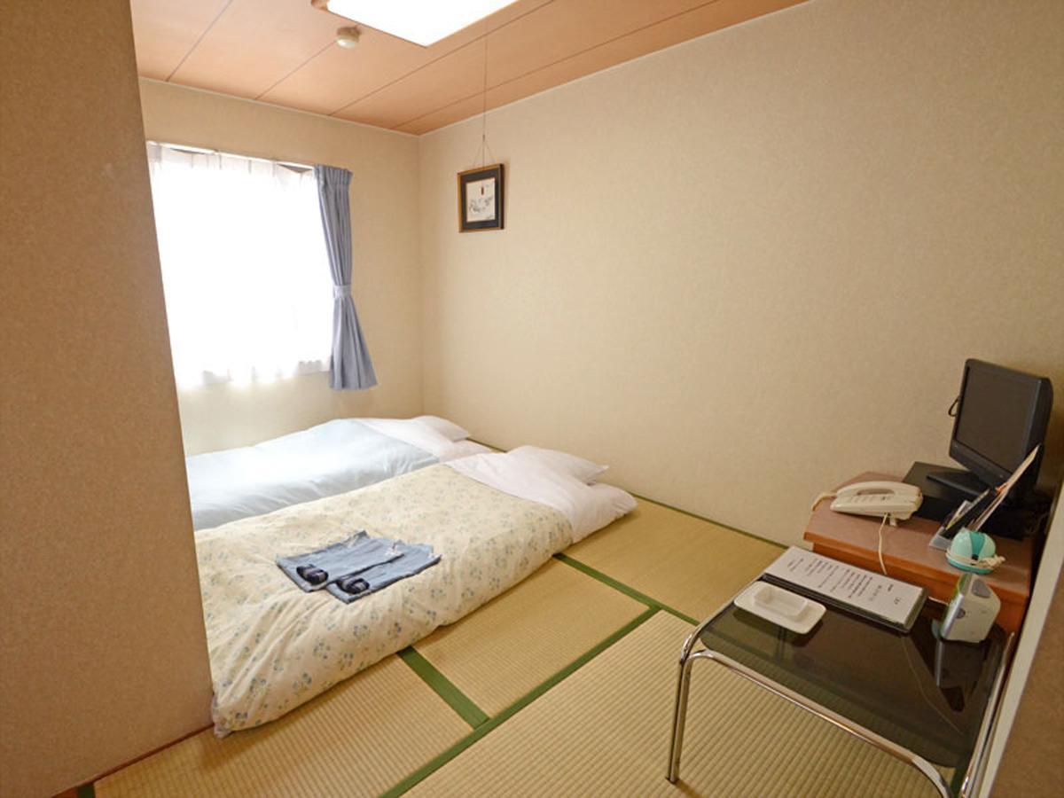 City Hotel In Kokubu Kirishima Eksteriør bilde